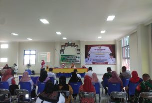 Anggota Koramil 410-02/TBS Ikuti Pertemuan Lintas Sektor Kecamatan Kemiling