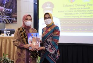 Bunda Literasi Provinsi Lampung Buka Rapat Koordinasi Bunda Literasi se-Provinsi Lampung