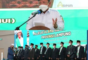 Gubernur Lampung Berharap MUI Lampung 2021-2026 Bersinergi dan Menguatkan Peran