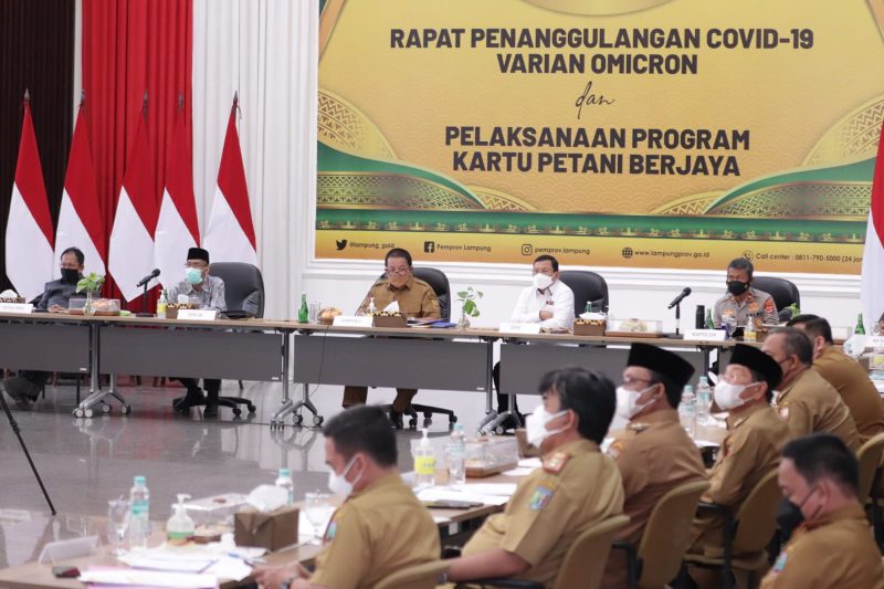 Gubernur Lampung Dorong Seluruh Bupati dan Walikota Lakukan Percepatan Vaksinasi