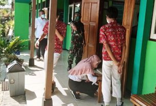 Ini Yang Dilakukan Babinda Guna Cegah Penularan Covid 19 Di Lingkungan Sekolah