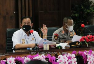 Wakili Bupati, Sekda Ir. Anthoni, MM Pimpin Rapat Persiapan HUT Kabupaten Tulang Bawang