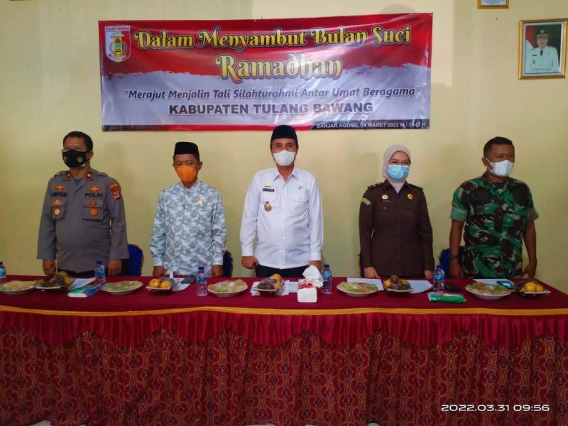 Wakil Bupati Tulang Bawang Hadiri Acara Silaturahmi Antar Umat Beragama di Kampung Banjar Agung