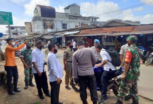 Danramil Way Jepara Himbau Masyarakat Tetap Patuhi 5M