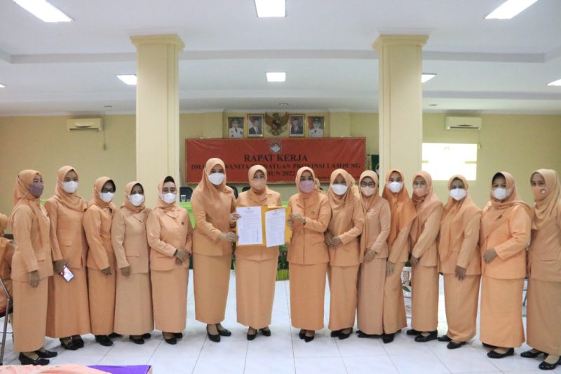 Dharma Wanita Persatuan Lampung Lakukan Rapat Kerja 2022