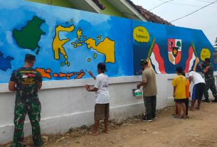 Koramil 410-06 Kedaton Hiasi Lukisan Mural di Kampung Pancasila