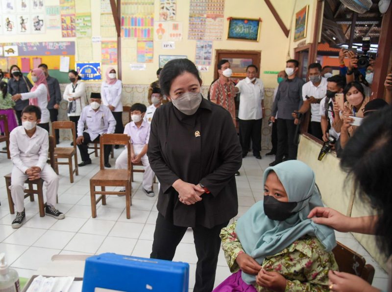 Puan: Pelonggaran Syarat Perjalanan Ringankan Masyarakat, Tapi Harus Cermat