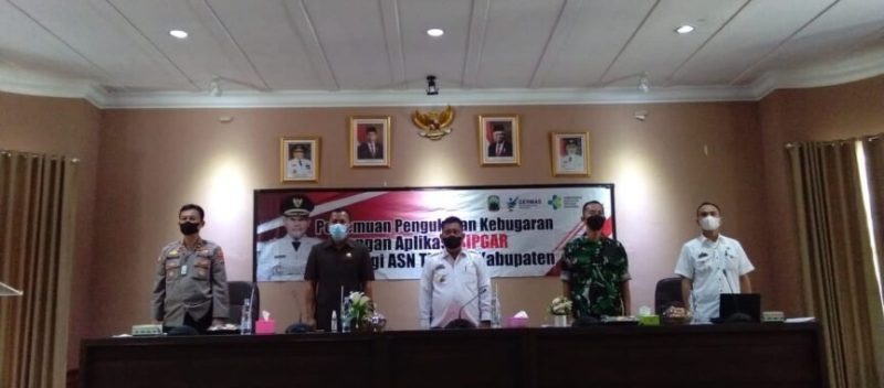 Staf Ahli Bupati Lamsel Membuka Acara Sosialisasi Aplikasi SIPGAR