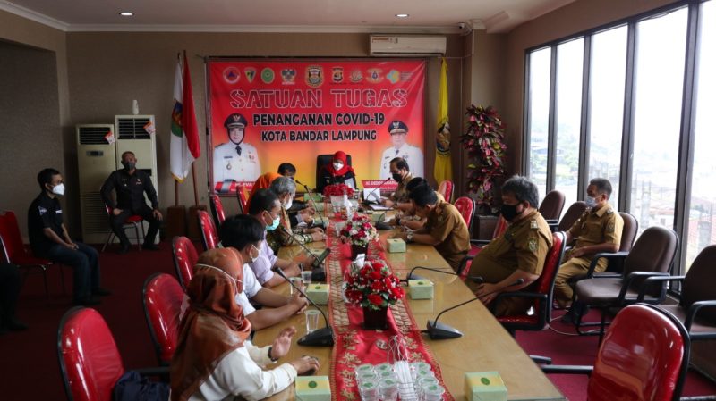 PT. Pos Indonesia Bekerjasama dengan Nusantara TV Salurkan STB di Lampung
