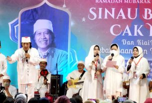 Cak Nun: Mbak Puan Jauh Lebih Tajam dan Bijaksana