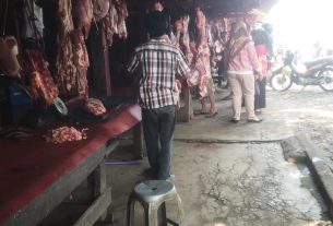 Jelang Hari Ramadhan Daging Sapi Dan Bahan Pokok Merangkak Naik