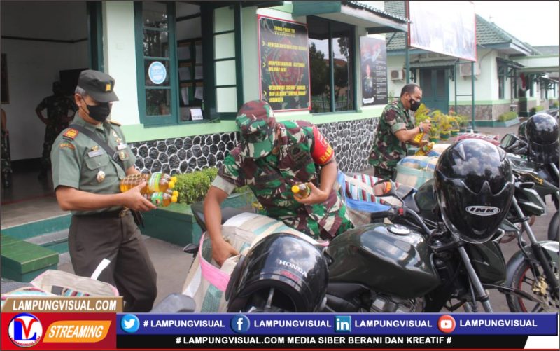 Kodim 0703 Cilacap Salurkan Bantuan Minyak Goreng Gratis Kepada Masyarakat