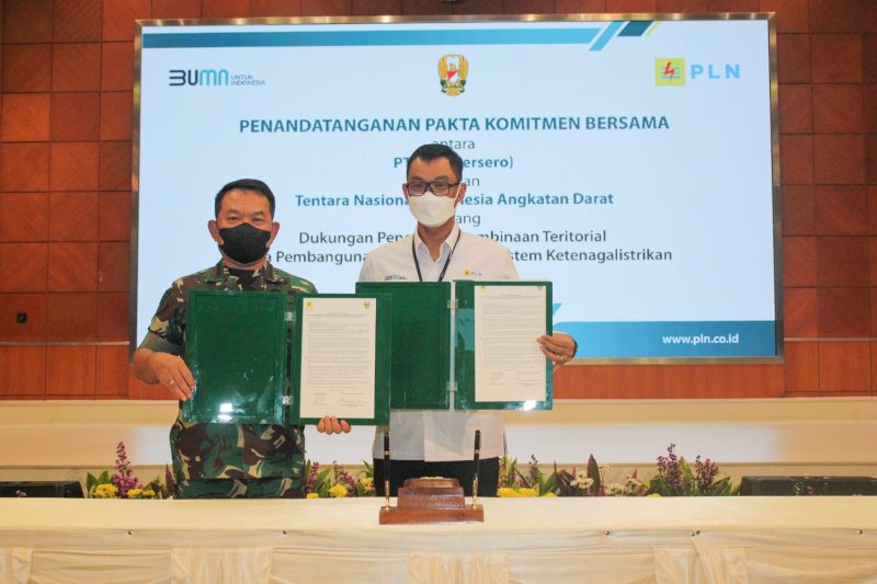 PLN dan TNI AD Teken Pakta Komitmen Dukungan Penguatan Pembinaan Teritorial