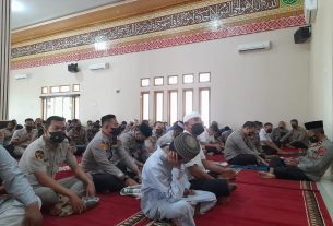 Polda Lampung Peringati Nuzulul Qur'an 1443 H