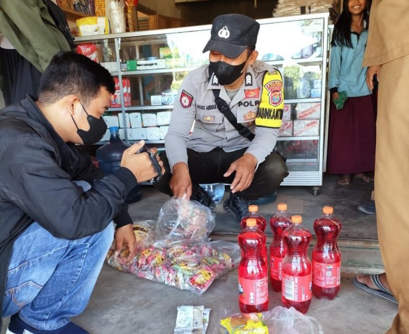 Polisi Bersama Instansi Terkait Sidak Toko Sembako di Andalas Cermin, Berikut Hasilnya