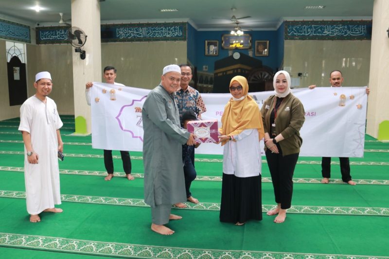 Terima 150 Paket Sembako Zakat Korporasi Bank Mega Syariah–Lazismu, Ini Kata Ketua Yayasan Alfian dan Rektor Darmajaya