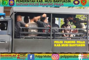 Tim Patroli Satpol PP Mengamankan Sekelompok Anak Punk