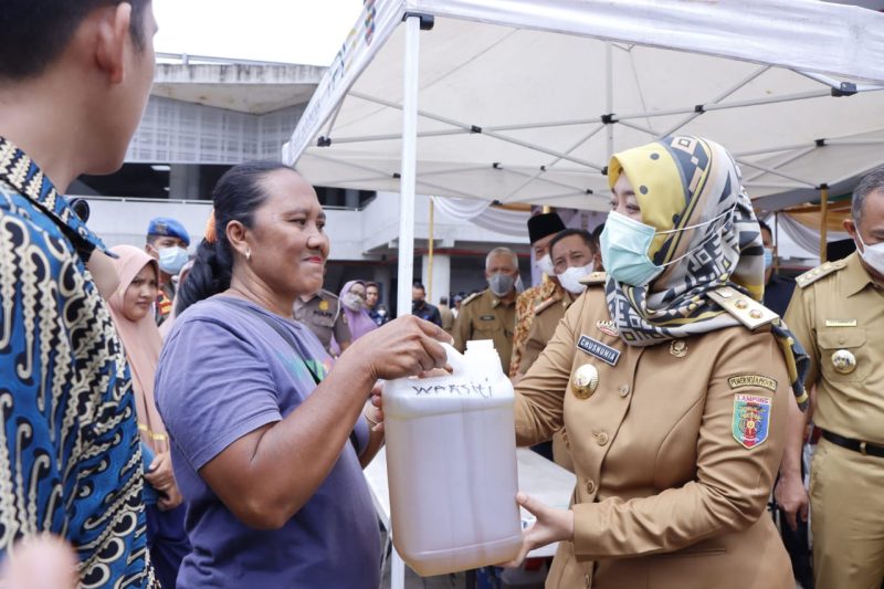 Wakil Gubernur Lampung Buka Pasar Murah Bersubsidi di Tubaba