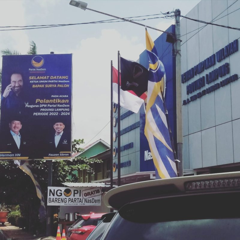 "Rakyat Tidak Boleh Susah, Tetangga Sakit Kita Bantu" (2)