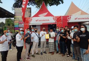 TDM SEKAMPUNG GELAR RAMADHAN EXHIBITION HONDA VARIO 160