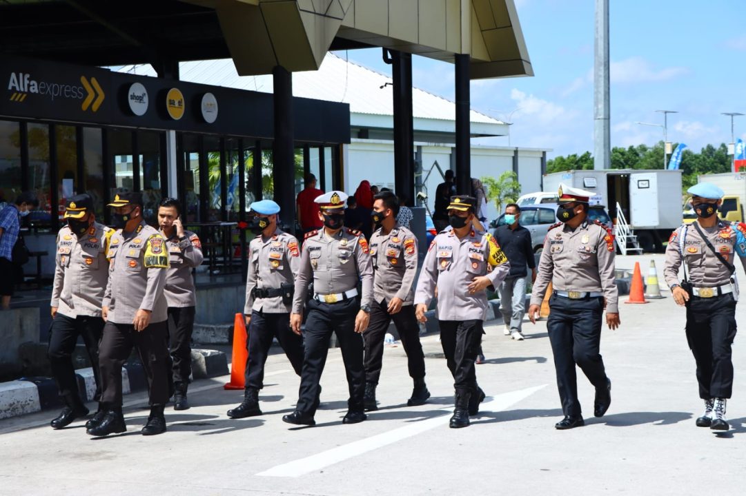 Bersama Karo Ops Polda Lampung, Kapolres Tulang Bawang Barat Cek Kesiapan Arus balik Pos Yan Ops Ketupat Krakatau 2022 