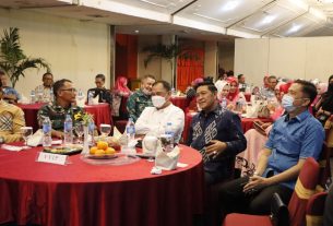 Asisten Administrasi Umum Pemprov Lampung Hadiri Halal Bihalal PD PARFI dan PP Bintang Nyanyi