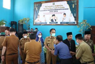 Bupti Hadiri Halal Bihalal Pemerintaha Kabupaten Pesisir Barat 1443 H