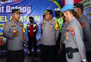 Bersama Karo Ops Polda Lampung, Kapolres Tulang Bawang Barat Cek Kesiapan Arus balik Pos Yan Ops Ketupat Krakatau 2022