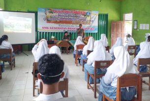 Cegah Kenakalan Remaja, Satbinmas Polres Tulang Bawang Binluh ke Sekolah