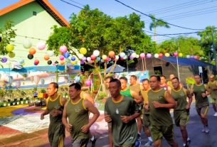 Jaga Kebugaran Tubuh, Prajurit Kodim Bojonegoro Binsik Lari Pagi