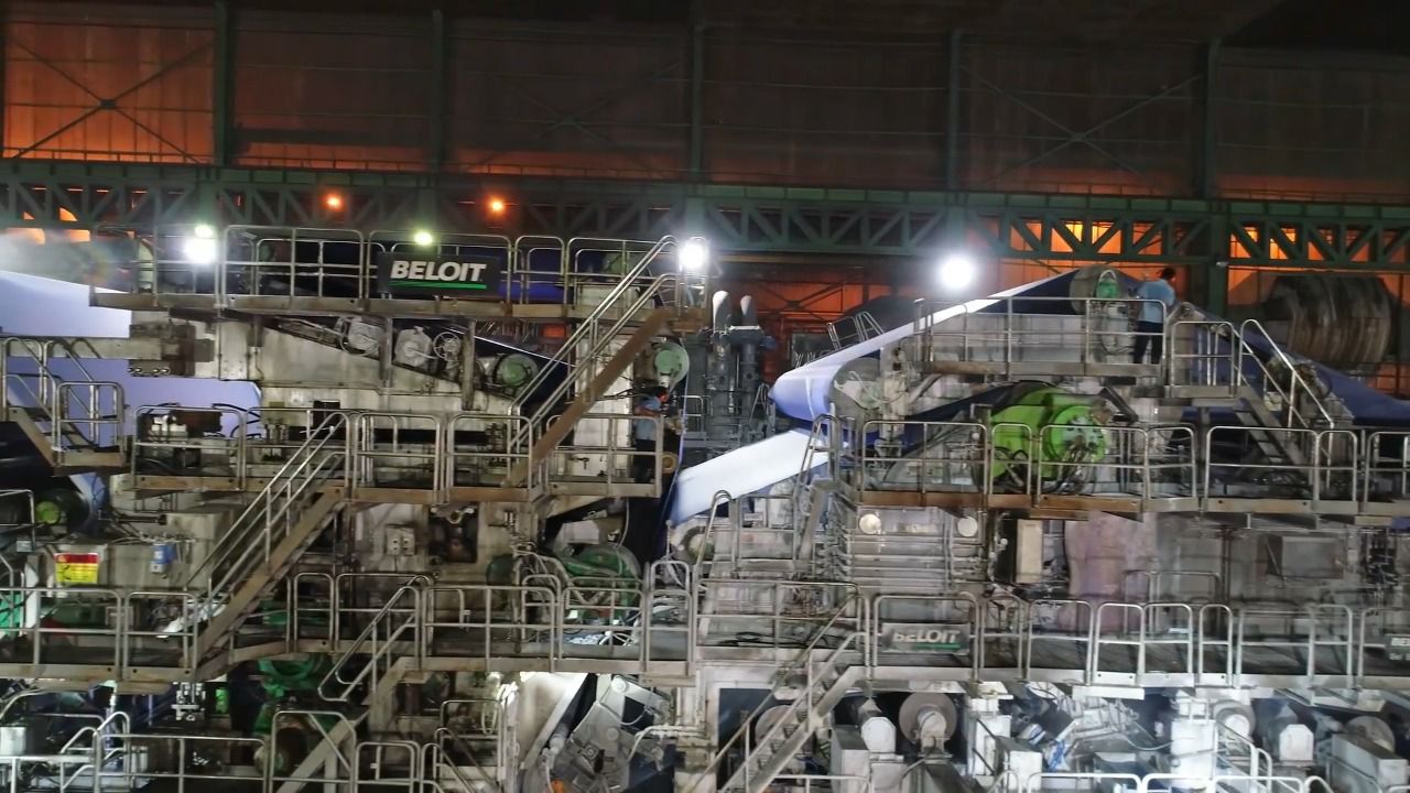 Lebih Efisien dan Andal, Industri di Jawa Timur Beralih Gunakan Listrik PLN