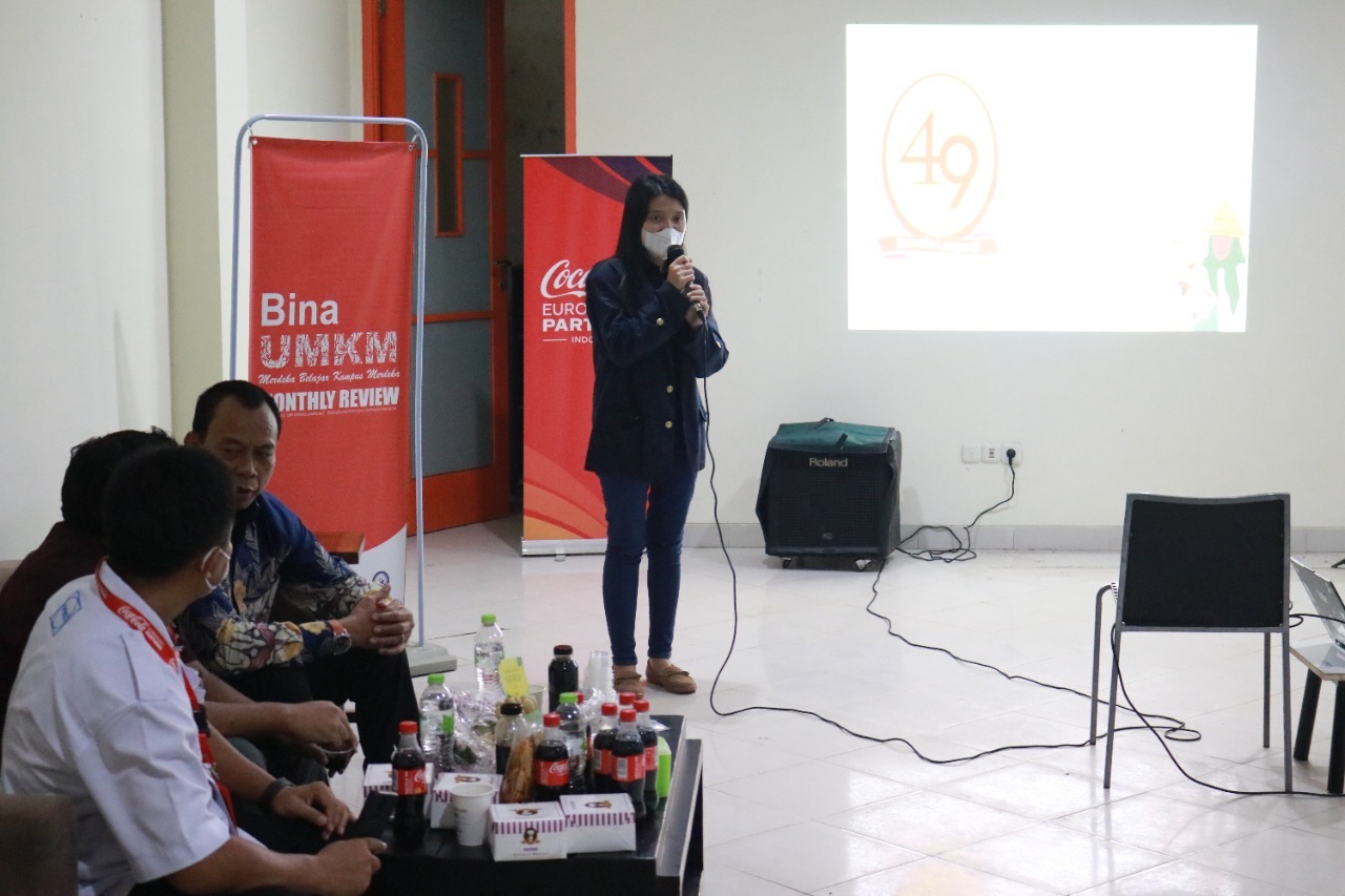 Magang Program MBKM Bersama Apindo Lampung, Mahasiswa IIB Darmajaya Presentasi Pendampingan Bina UMKM