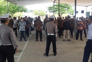 Polda Lampung dan jajaran Polresta Bandar lampung berikan penyuluhan dan arahan kepada 79 pengemudi kegiatan APEKSI