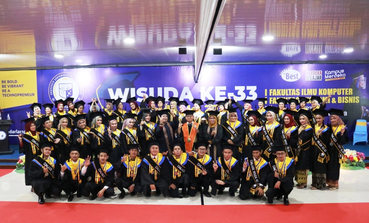 The Best, 70% Wisudawan IIB Darmajaya Raih Predikat Dengan Pujian dalam Waktu 3,5 Tahun