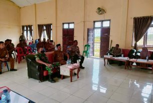 Antusias Tiga Pilar Desa Mengikuti Lomba Cerdas Cermat Menyambut HUT Bhayangkara