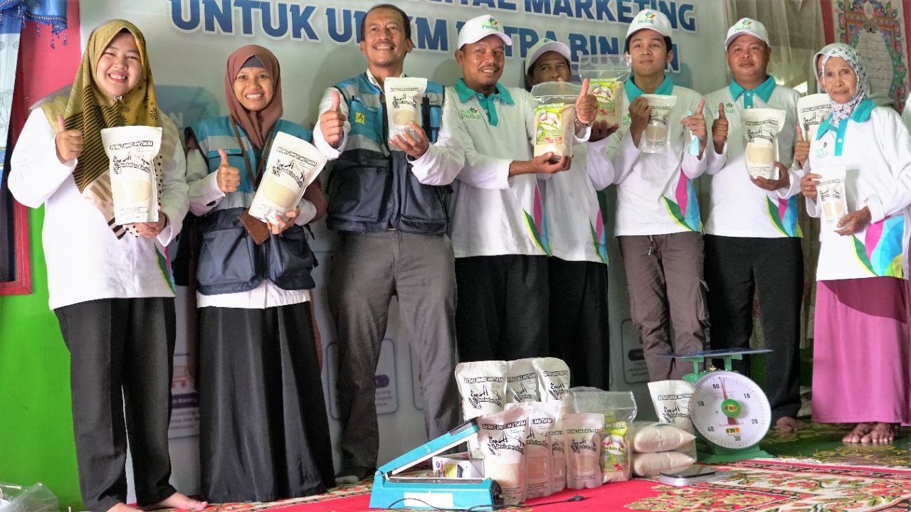 Cerita Petani Milenial Pangkas Biaya 90 Persen dan Tingkatkan Kualitas Produksi Berkat Listrik PLN