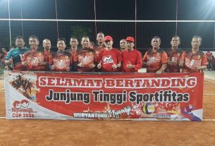 Danramil Bersama Forkopincam Wuryantoro Ikuti Turnamen Bola Volly Go Nyawiji Cup 2022