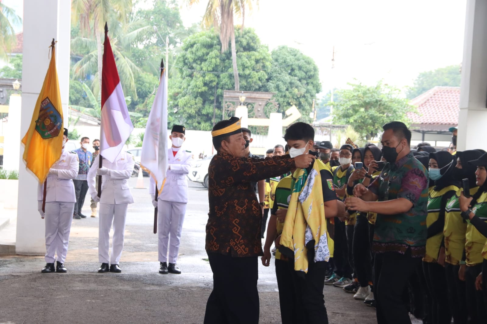 Gubernur Arinal Djunaidi Melepas Kontingen Provinsi Lampung Mengikuti Festival Olahraga Rekreasi Nasional VI