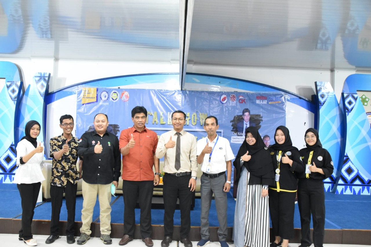 Hadirkan BEI dan OJK, Hima Prodi Akuntansi IIB Darmajaya Gelar Talkshow Portofolio dan Analisis Investasi