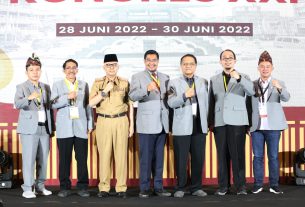 Kongres IAI XXI Se-Indonesia, Gubernur Arinal Berharap Apoteker Terus Tingkatkan Pelayanan dan Jalin Kerjasama Antar Tenaga Kesehatan