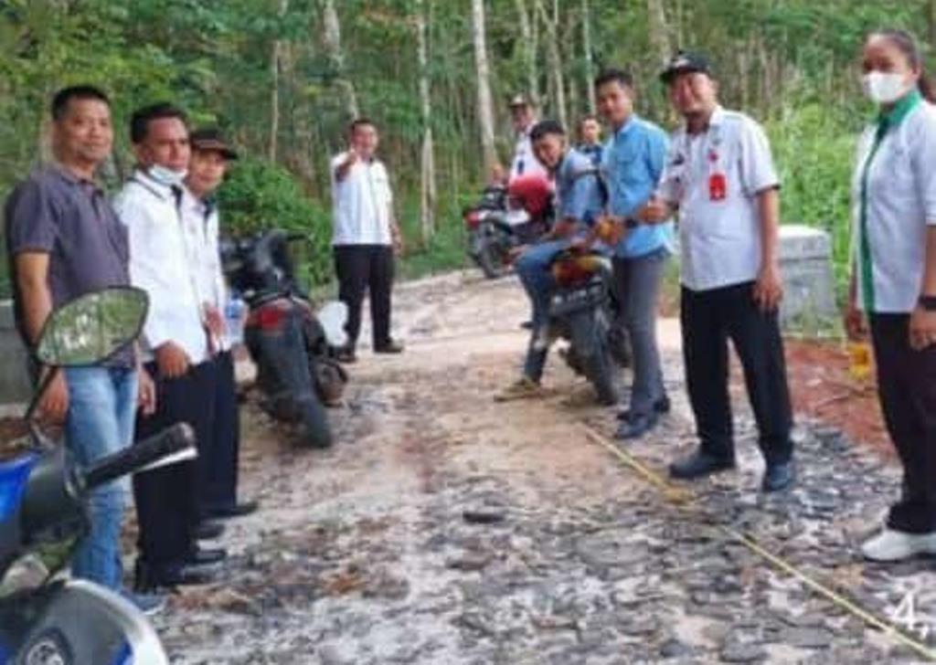 Memaksimalkan Anggaran DD Amrizal, Bangunan Jalan Onderlagh