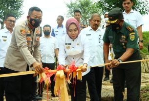 Polres Tubaba dan PPBI Gelar Kontes Bonsai Sambut Hari Bhayangkara ke 76