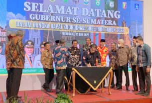 Rapat Koordinasi Gubernur Se- Sumatera digelar di Provinsi Riau, Hasilkan 14 Maklumat Bumi Lancang Kuning