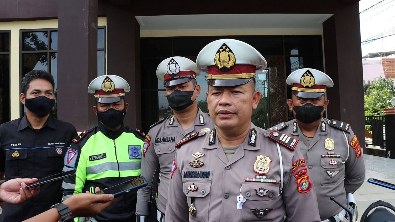Sat Lantas Polresta Bandar Lampung Amankan Pelaku Pembawa Senpi Rakitan