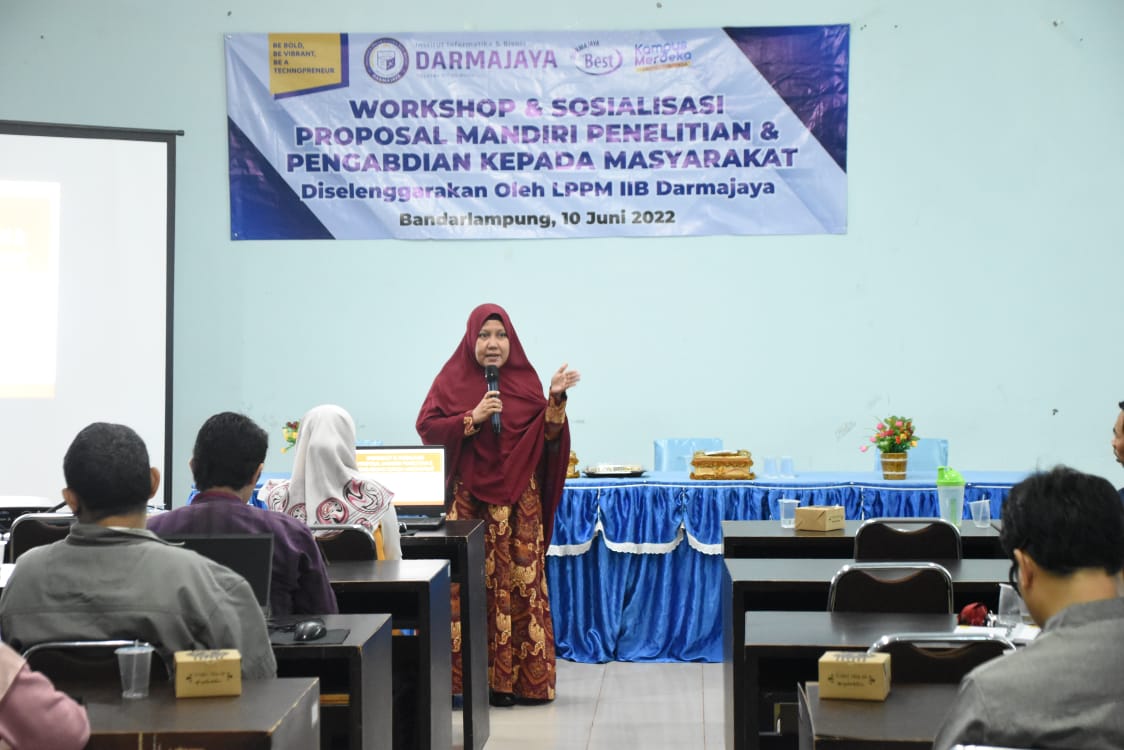 Tingkatkan Penelitian dan Pengabdian, LP2M Kampus The Best ini Gelar Sosialisasi dan Workshop