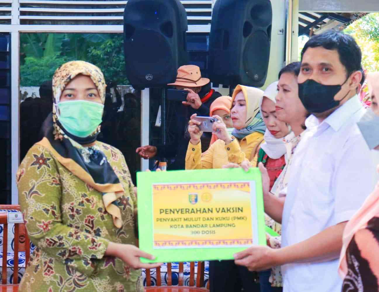 Wagub Chusnunia  Pimpin Apel Siaga Pencanangan Vaksinasi Penyakit Mulut dan Kuku (PMK) Provinsi Lampung