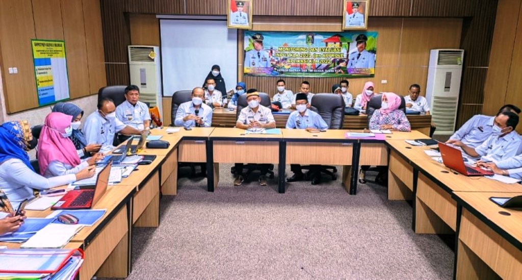 Bupati Dawam Pimpin Rapat Bedah Hasil Input Evaluasi Kabupaten Layak Anak 2021