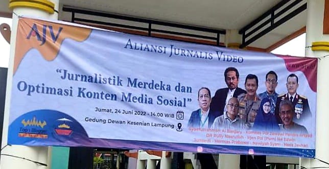 Jurnalistik Merdeka dan Optimasi Konten Sosial Media