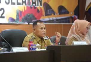 Bupati Lamsel Minta Pejabat Cermati Hasil Rakor