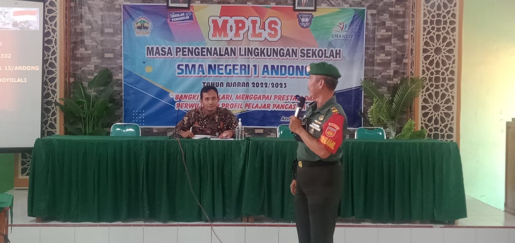 Danramil Andong Bekali Siswa Wasbang Agar Siswa Cintai Budaya Bangsa